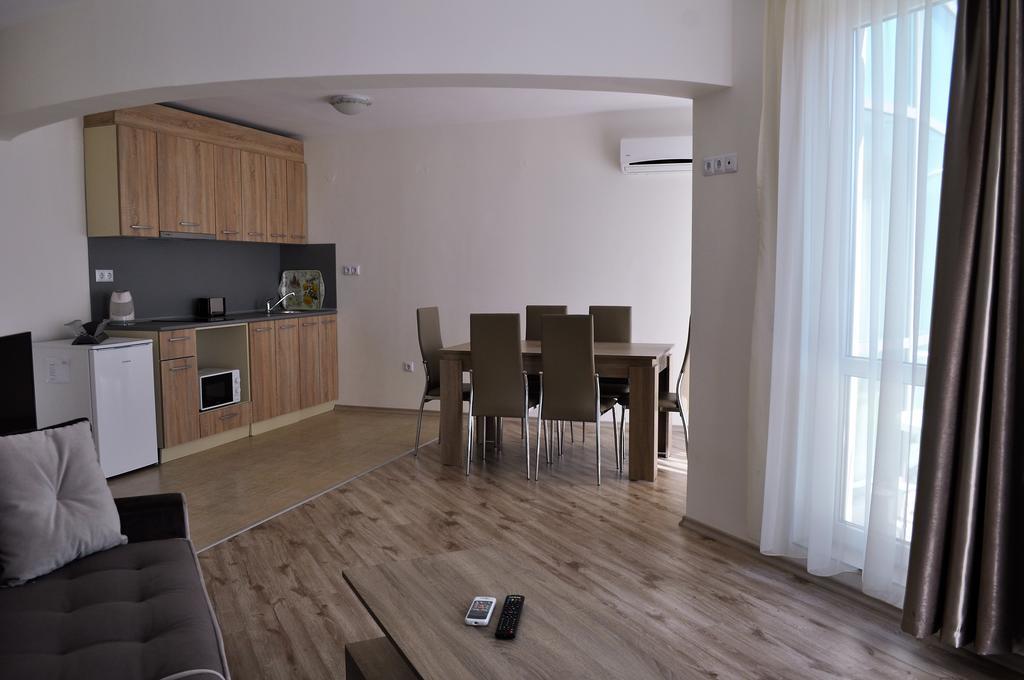 Zevs Residence ネセバル エクステリア 写真