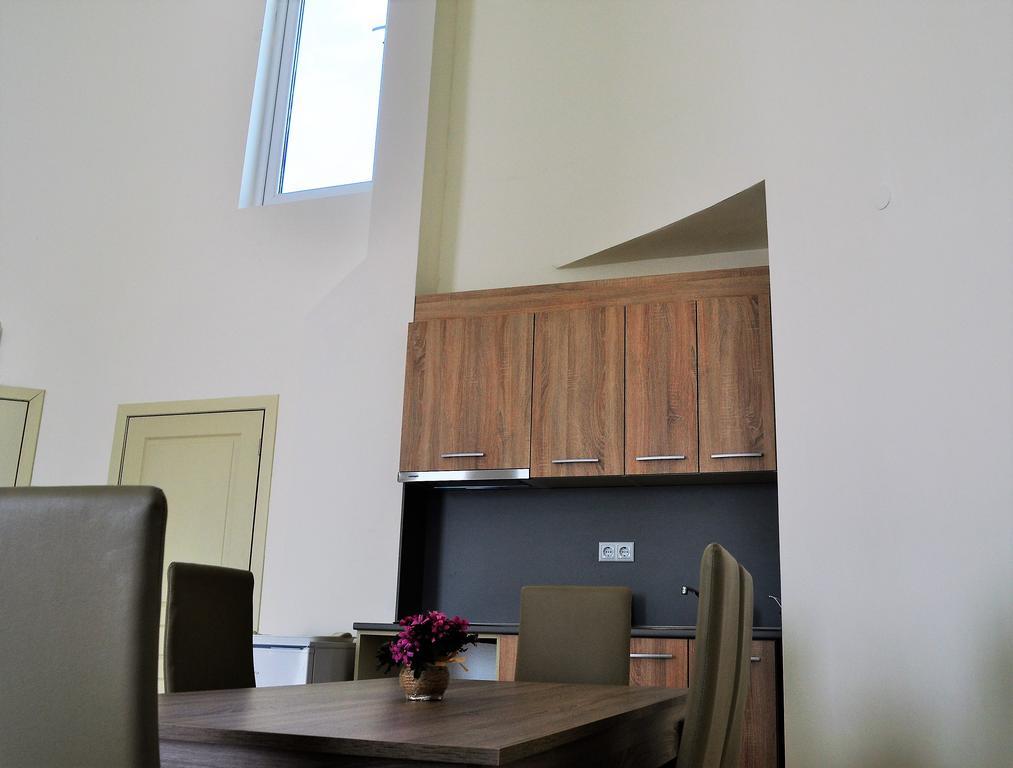 Zevs Residence ネセバル エクステリア 写真